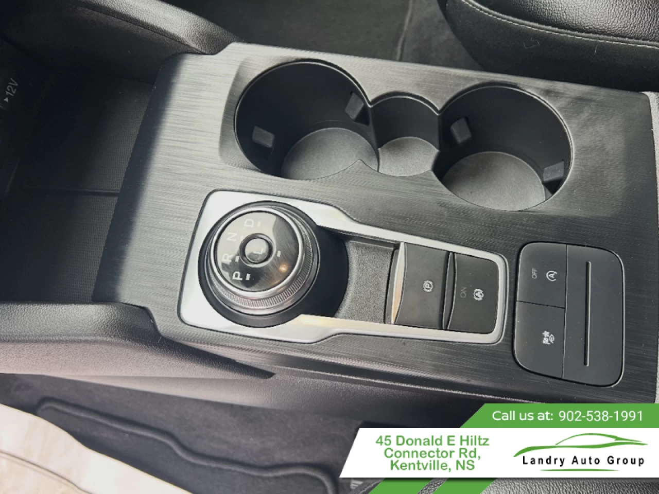 2022 Ford Escape SEL AWD Main Image