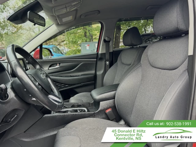 Hyundai Santa Fe 2.4L Essential AWD w/Safety Package 2020