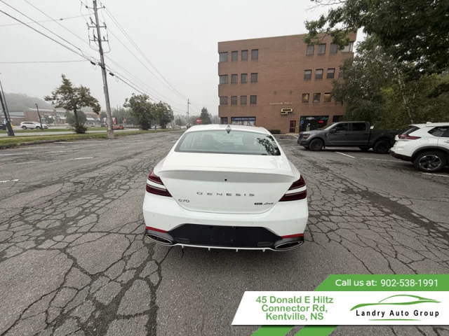 Genesis G70 2.5T Advanced 2025