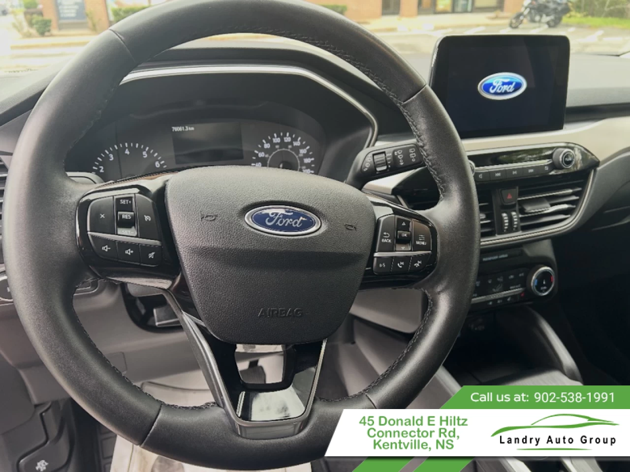 2022 Ford Escape SEL AWD Main Image