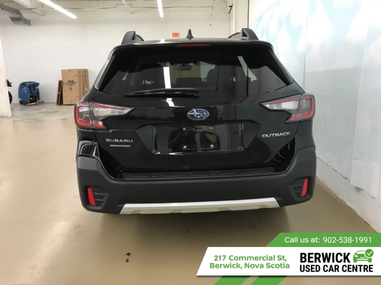 2022 Subaru Outback Limited Main Image