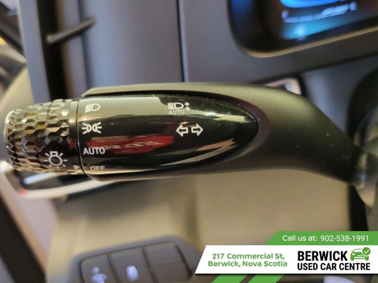 2025 Hyundai Elantra Preferred Main Image