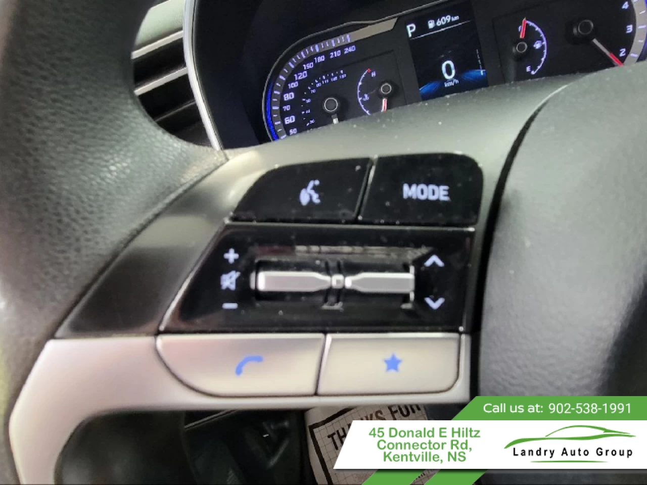 2022 Hyundai Tucson Essential AWD Main Image