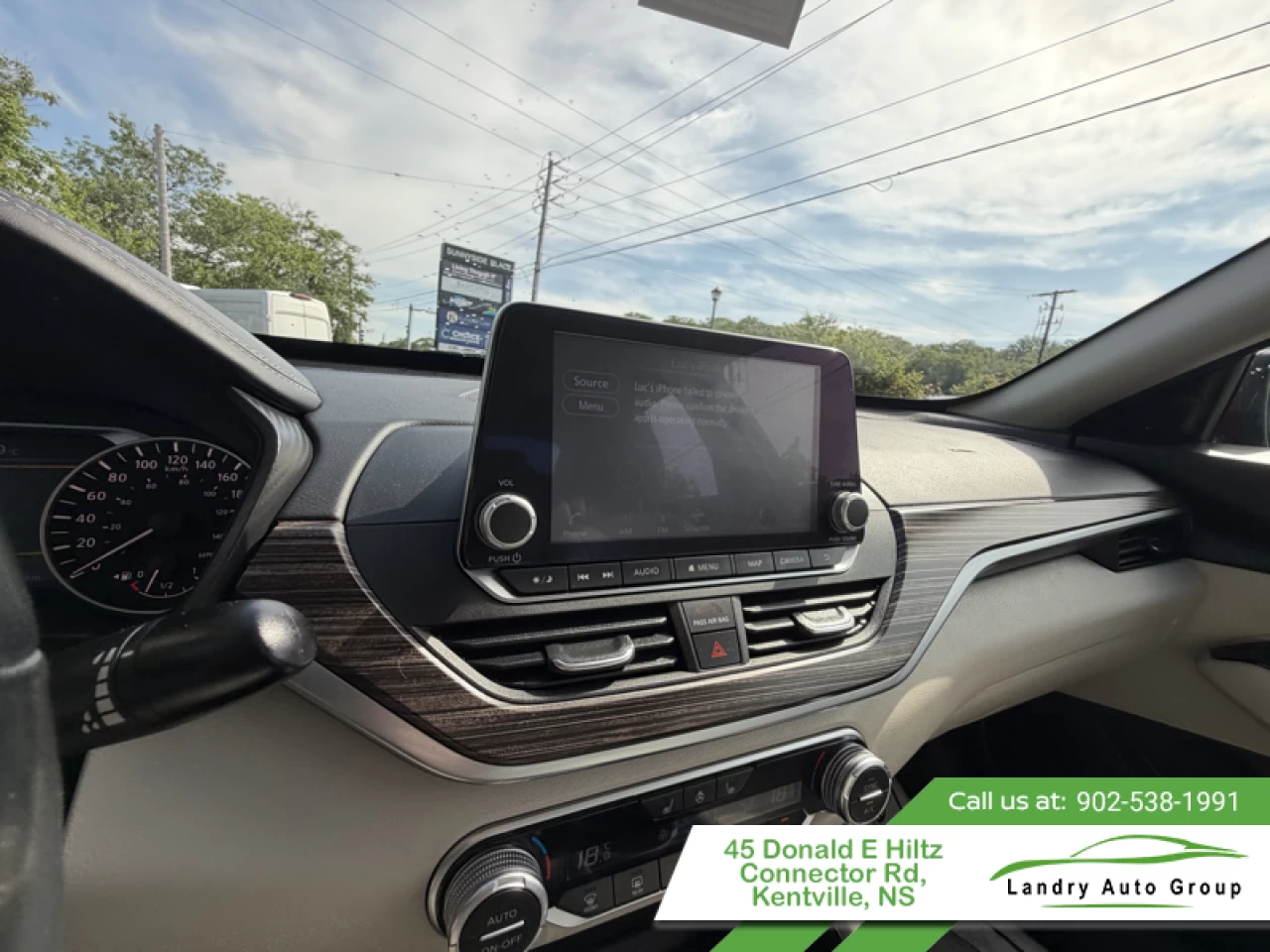 2022 Nissan Altima Platinum Main Image