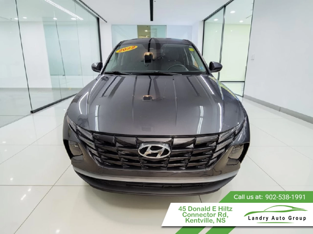 2022 Hyundai Tucson Essential AWD Main Image