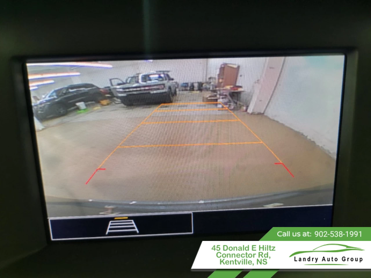 2024 GMC Terrain SLE Main Image