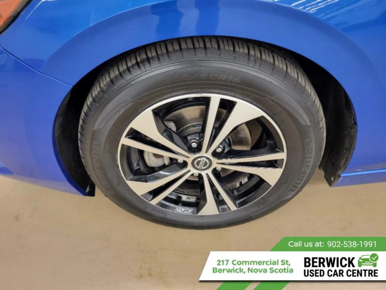 2020 Nissan Sentra SV CVT Main Image