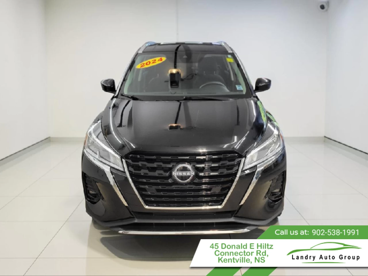 2024 Nissan Kicks SV Main Image